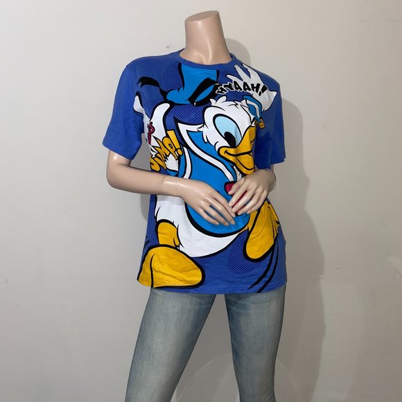 Disney Tops - DISNEY RESORT BLUE GRAPHIC TEE - L
